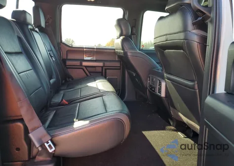 2017 Ford F150 Raptor из США, поврежденный, VIN 1FTFW1RG2HFC90782